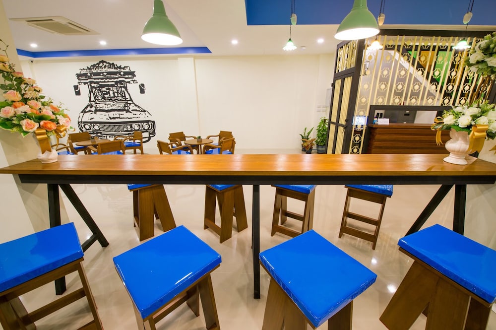 The Pho Thong Phuket 40/44