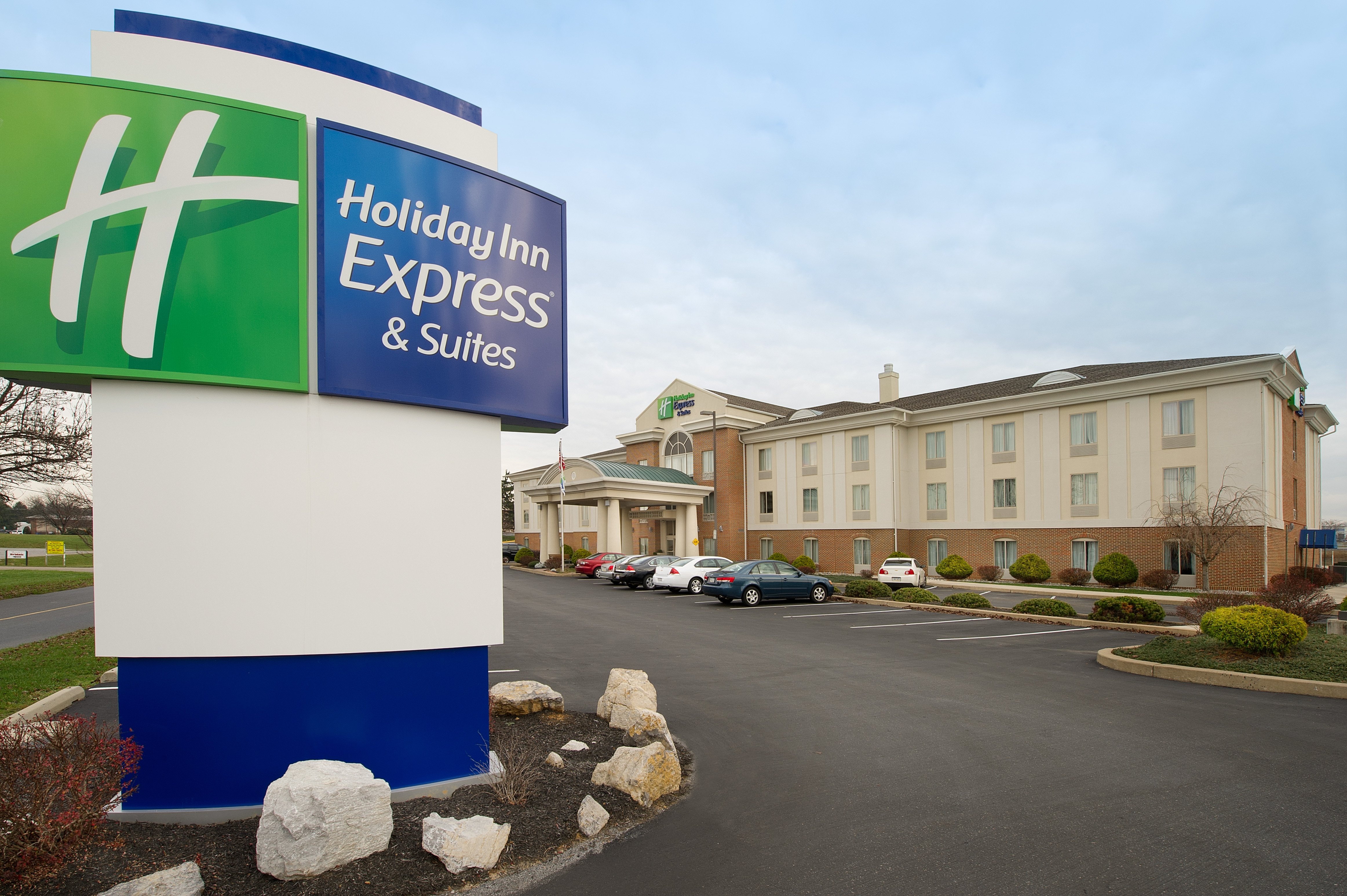 Holiday Inn Express Hotel Suites Chambersburg 67/71