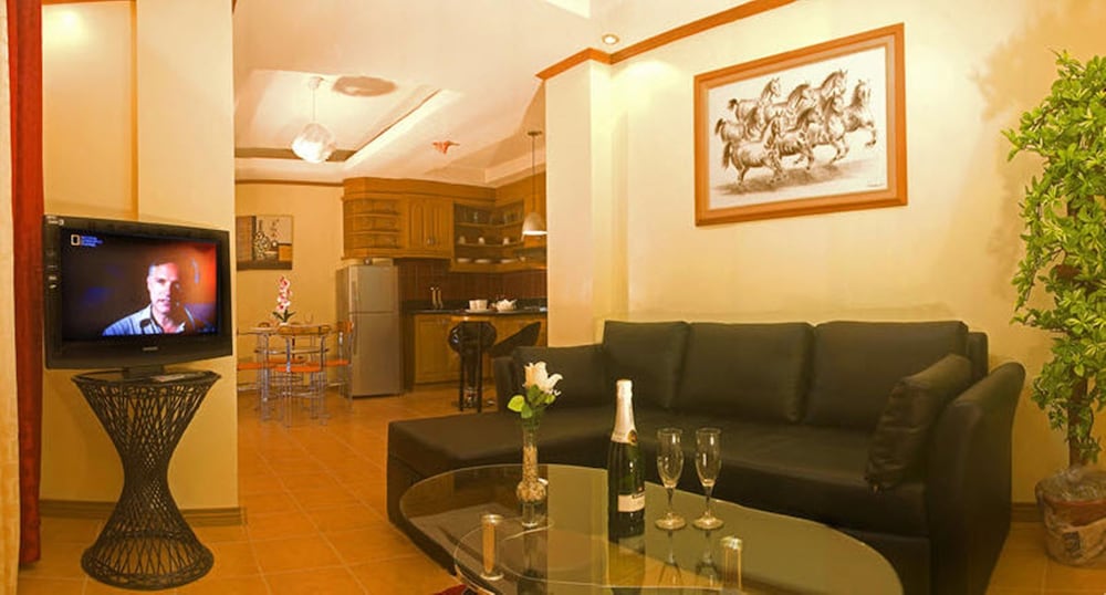 Casablanca Hotel Condominium 16/29