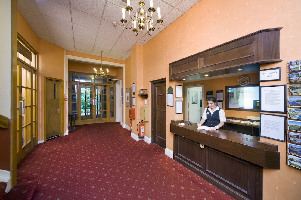 Glenburn Hotel 5/42