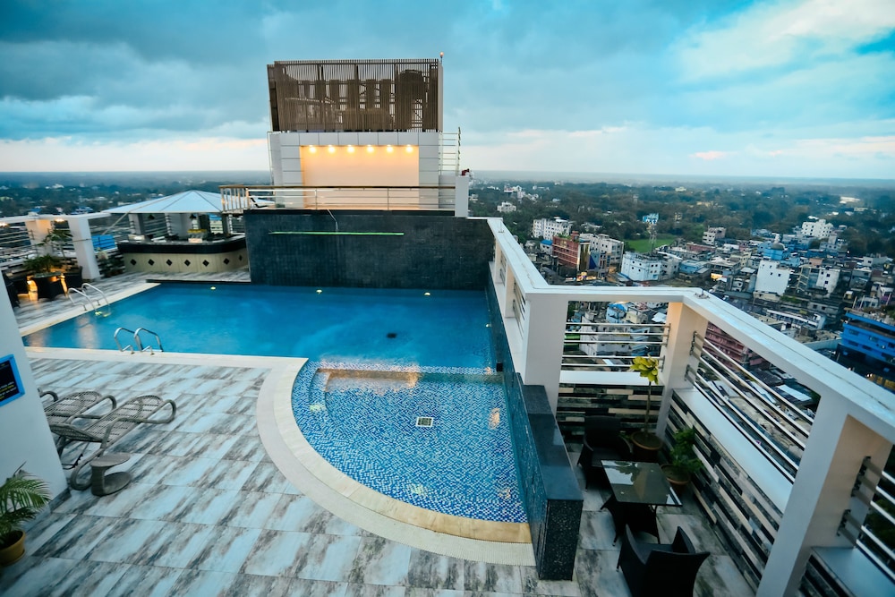 Zabeer Hotel International in Jashore