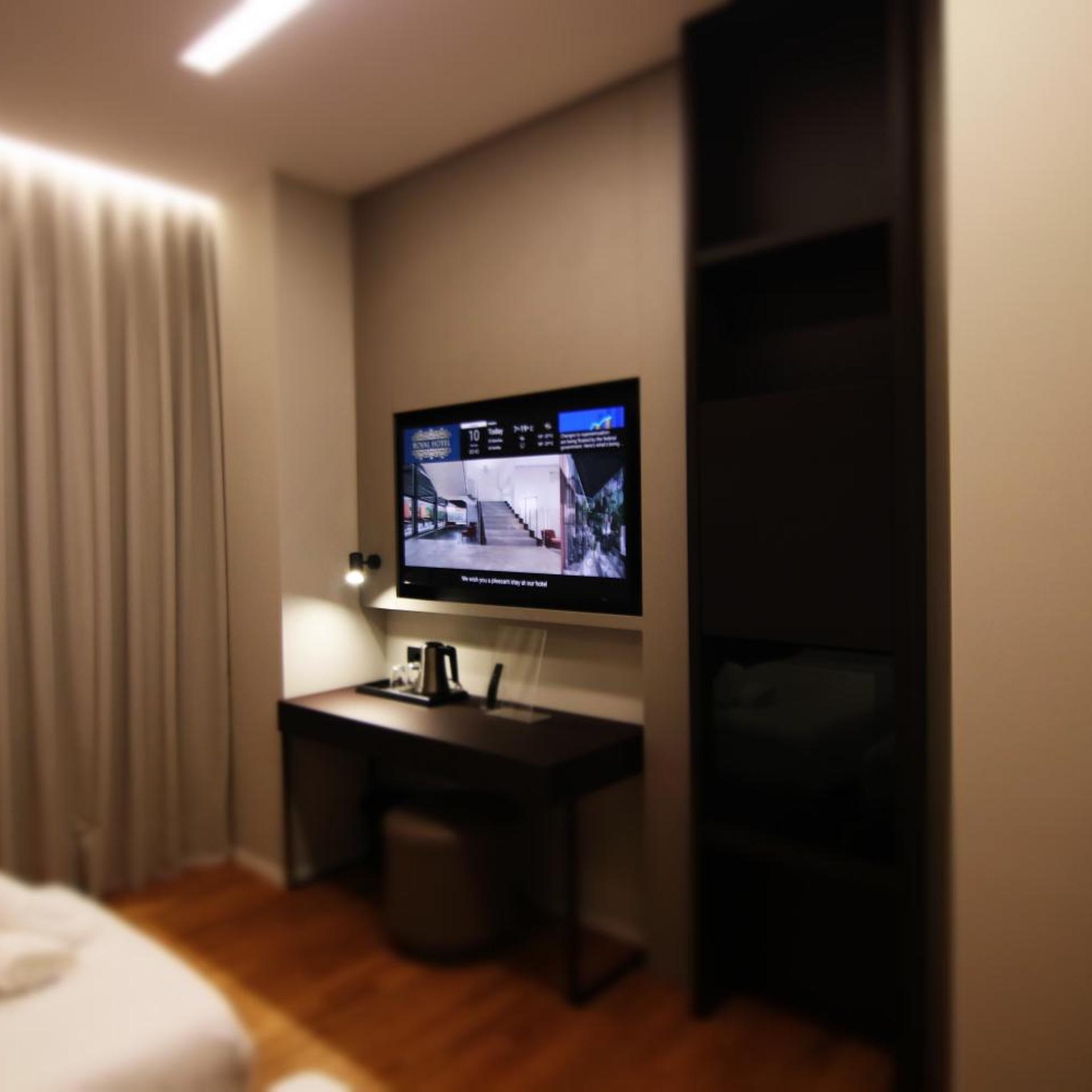 Adelar Hotel Tirana 52/60