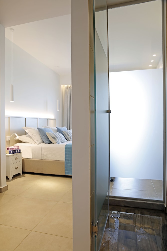 Oasis Beach Hotel Spa 18/76