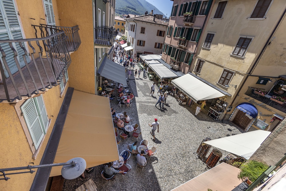 Albergo Aurora 24/35