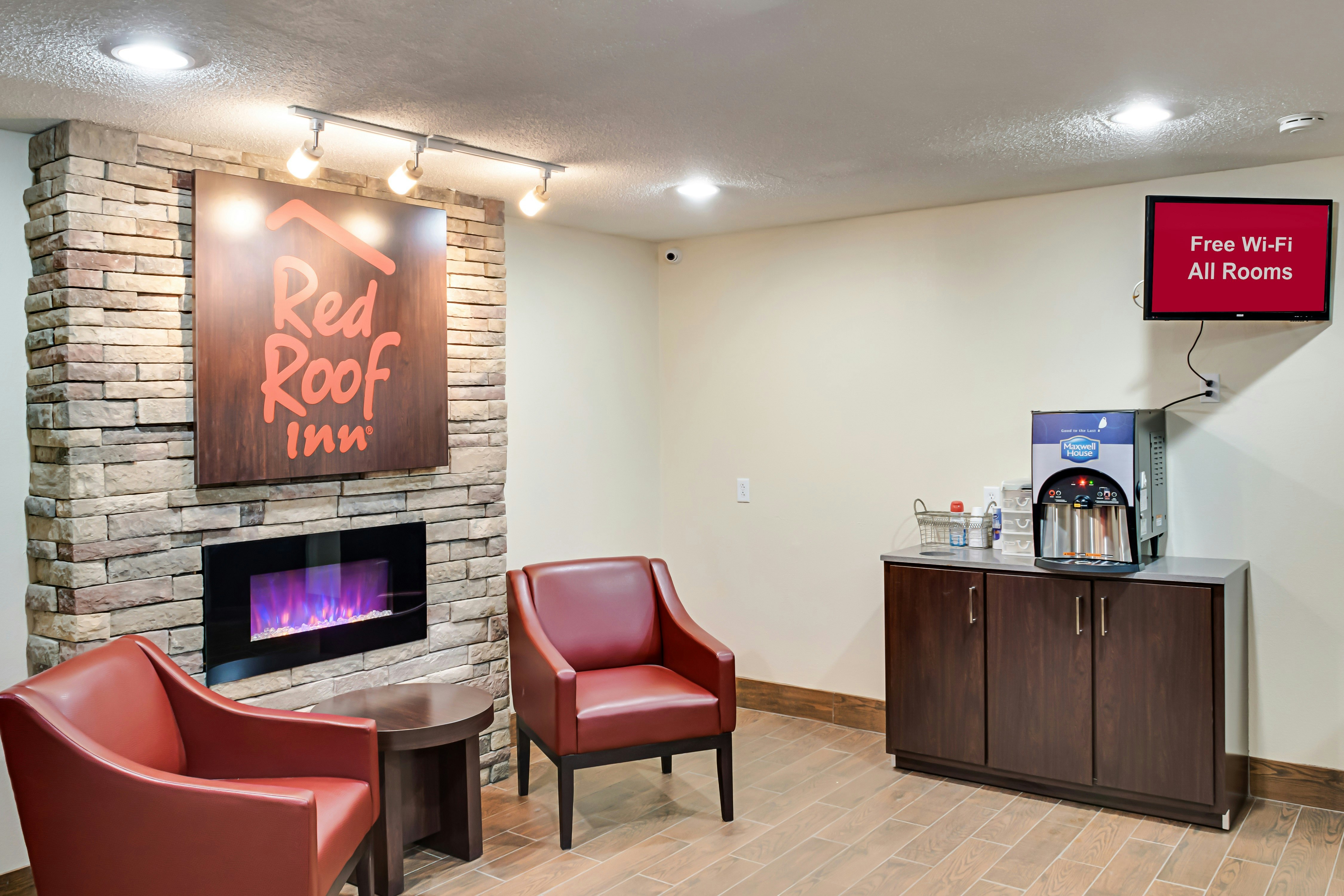 Red Roof Inn Indianapolis East 24/30