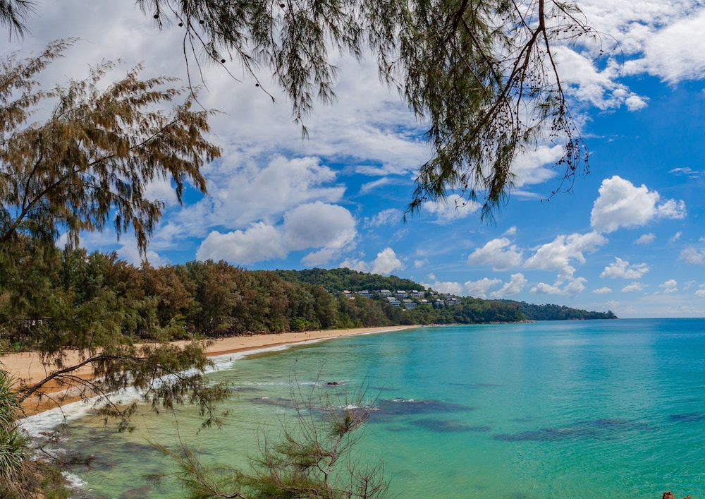 Naithonburi Beach Resort 39/43