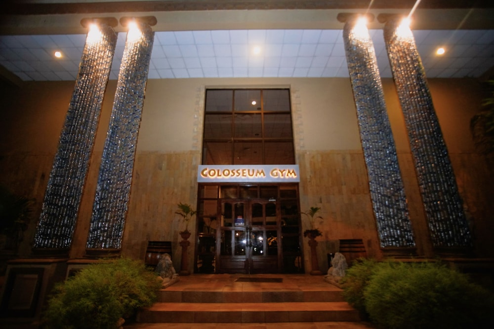 Colosseum Hotel And Fitness Club 6/75