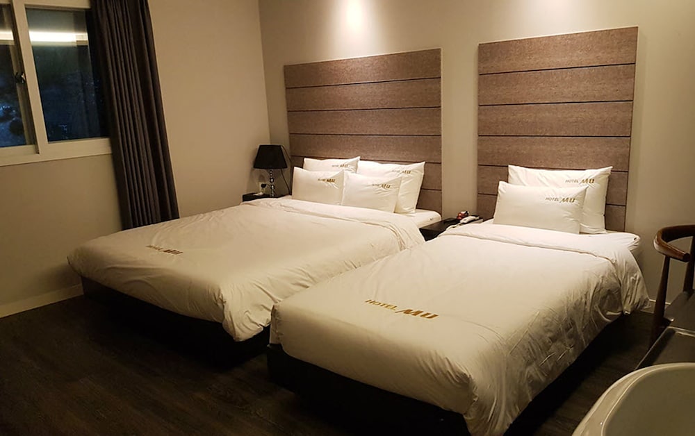 Hotel Mu 10/33