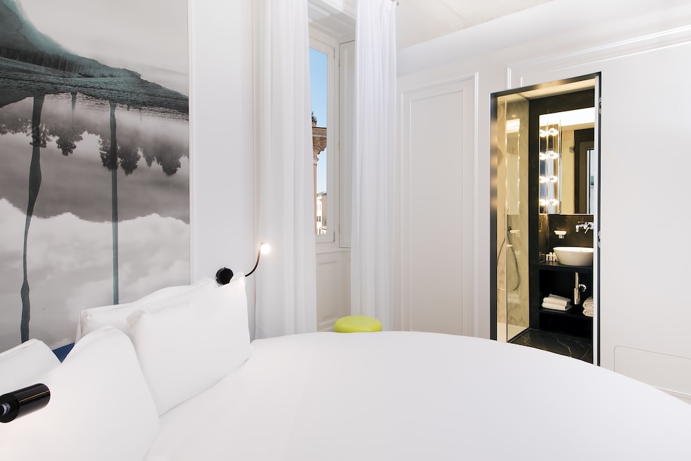 Boutique Centrale Palace 50/81