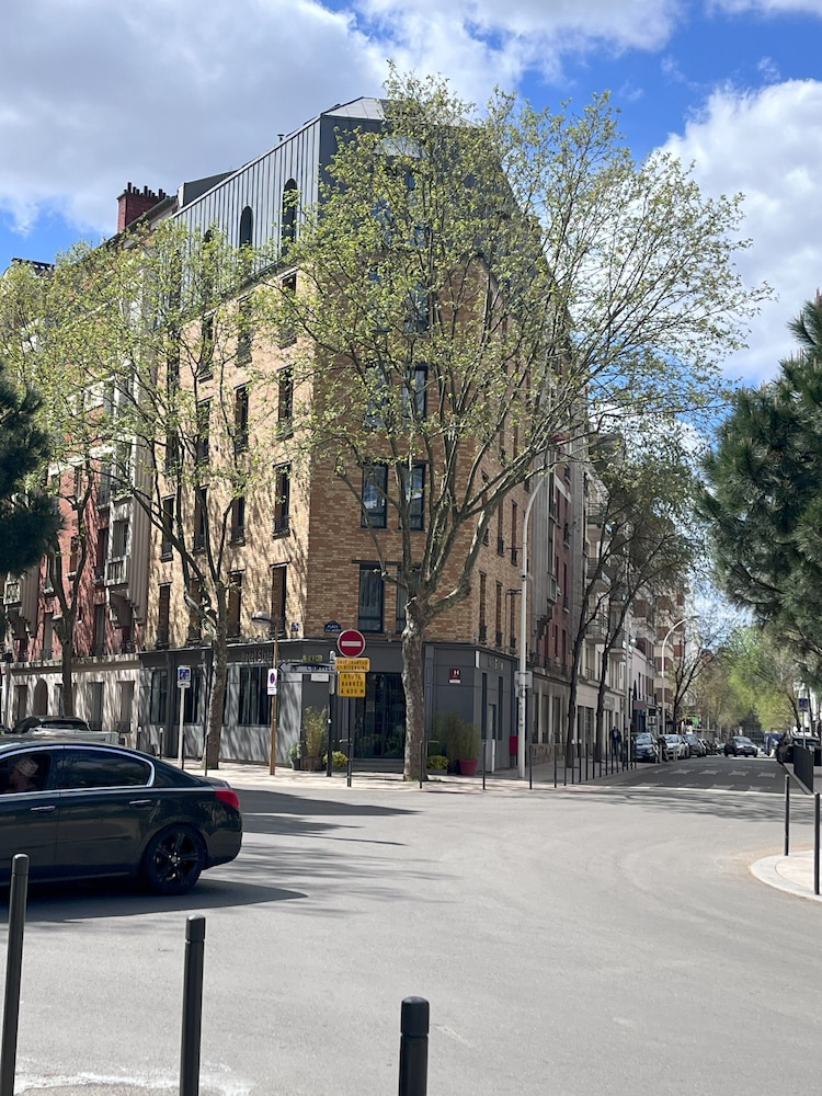 COMFORT HOTEL SIXTEEN PARIS MONTROUGE 60/67