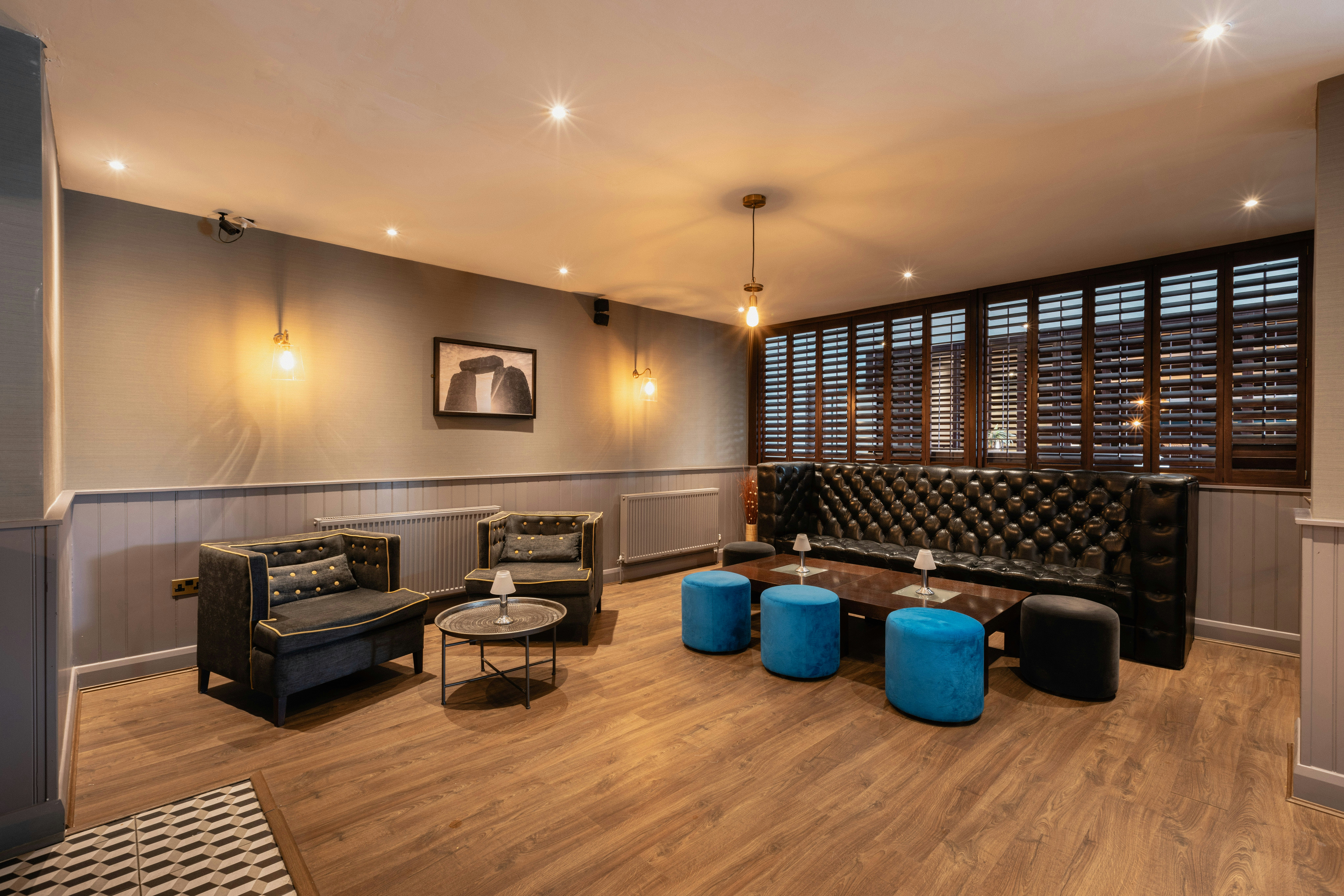 The Stones Hotel 34/69