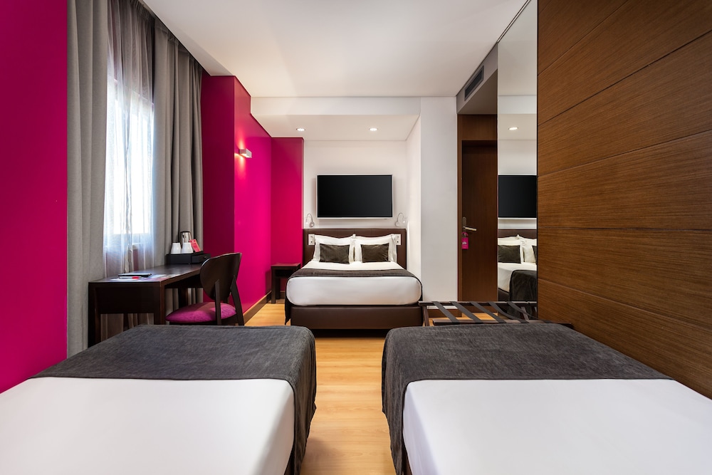 Hotel Luena 34/61