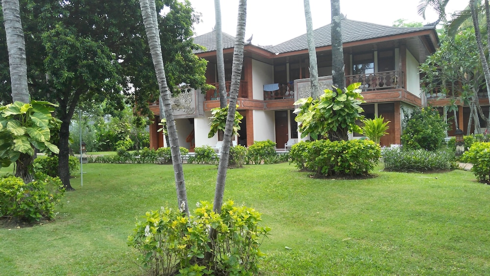 The Jayakarta Bali Beach Resort & Spa ( X Jayakarta Residence ) 48/50