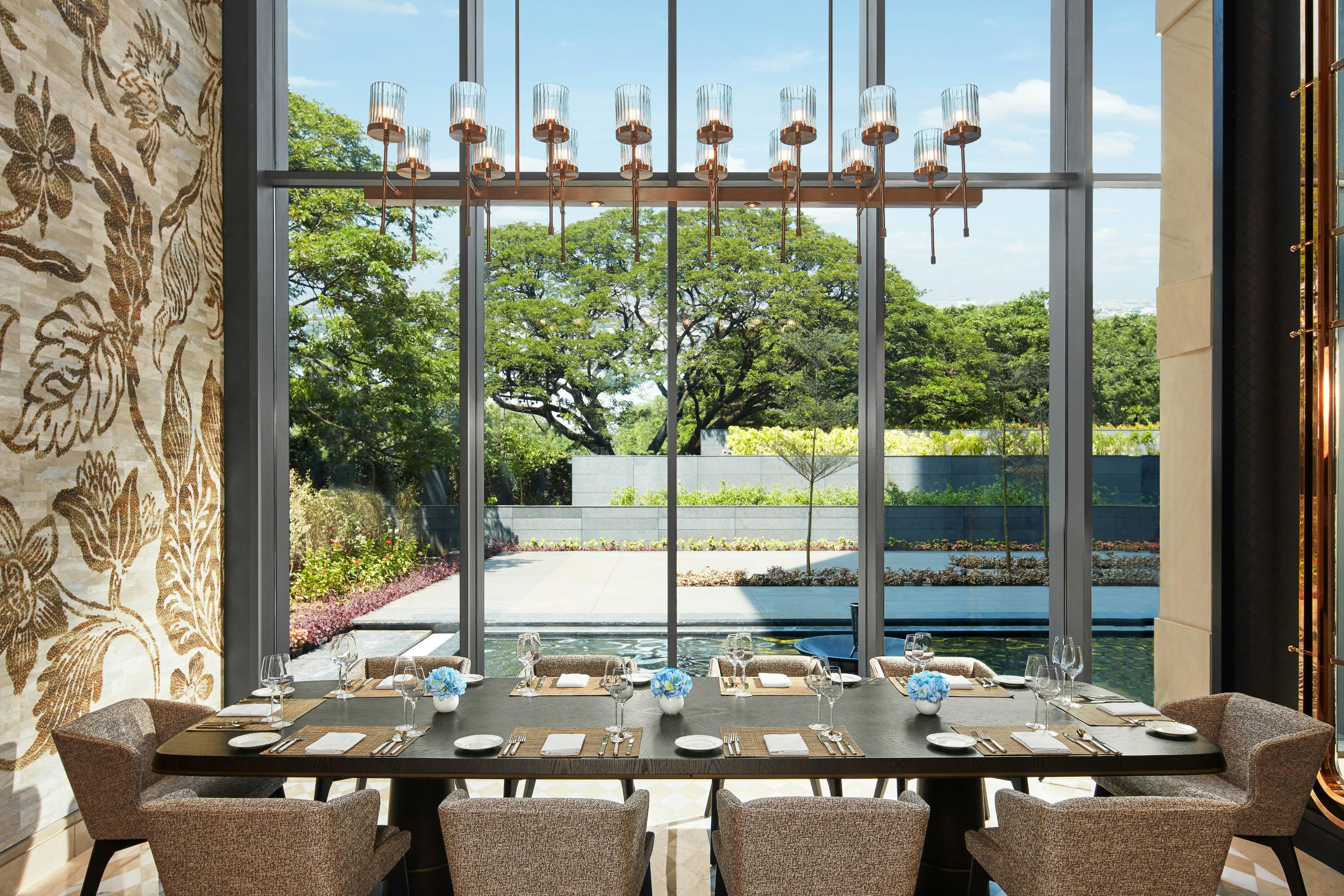 The Ritz-Carlton Pune 24/55