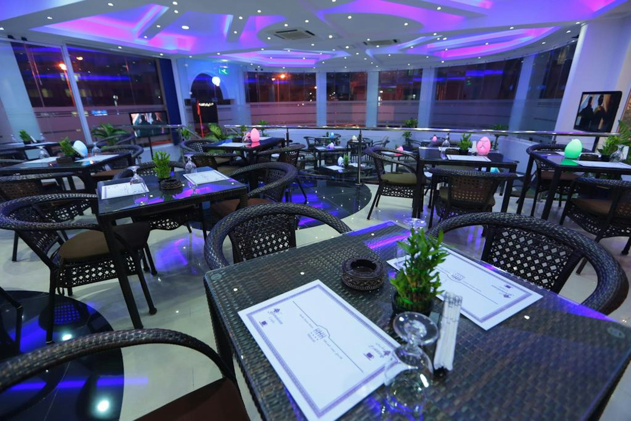 Haffa House Hotel Muscat 52/56