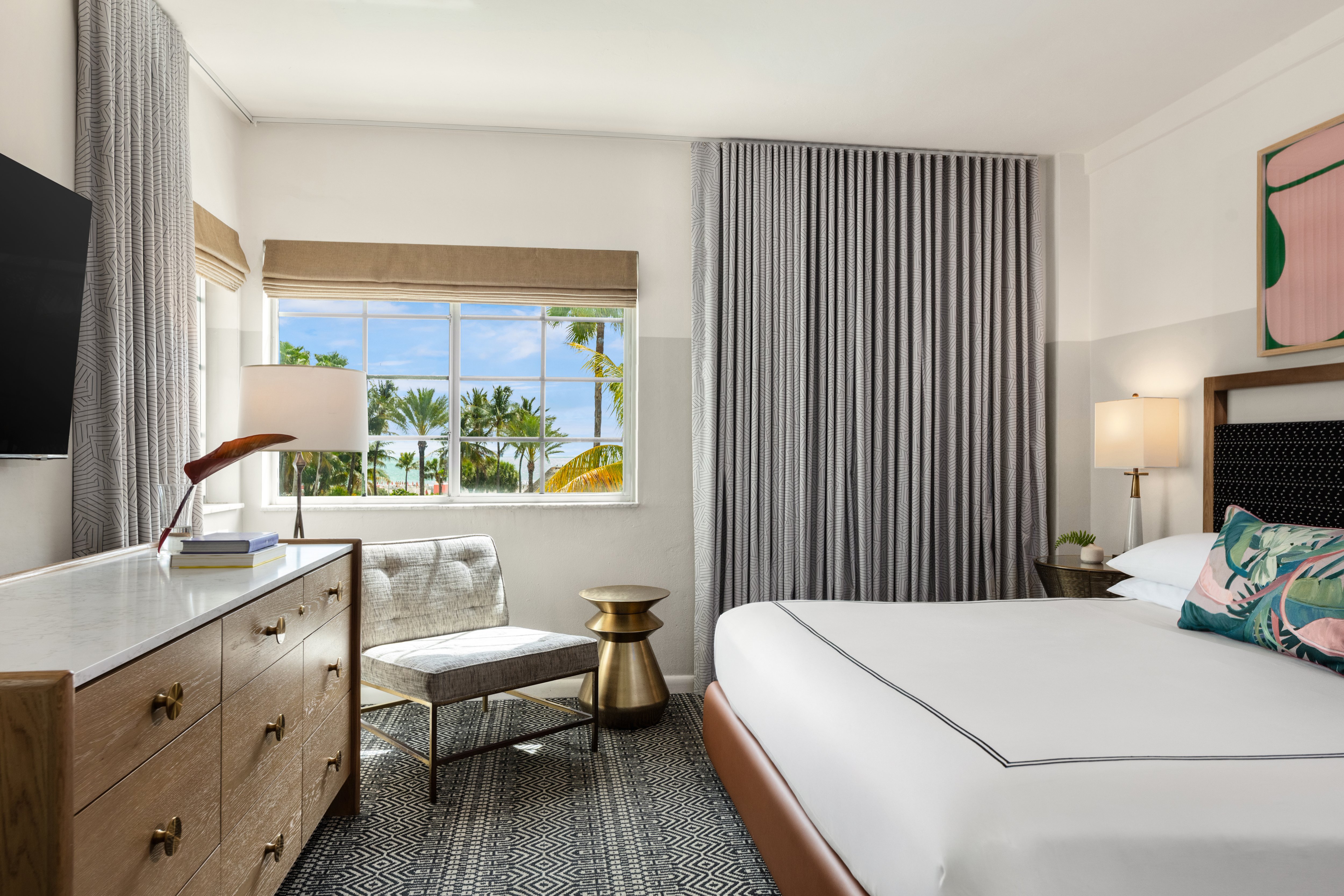 Kimpton Surfcomber Hotel 22/80