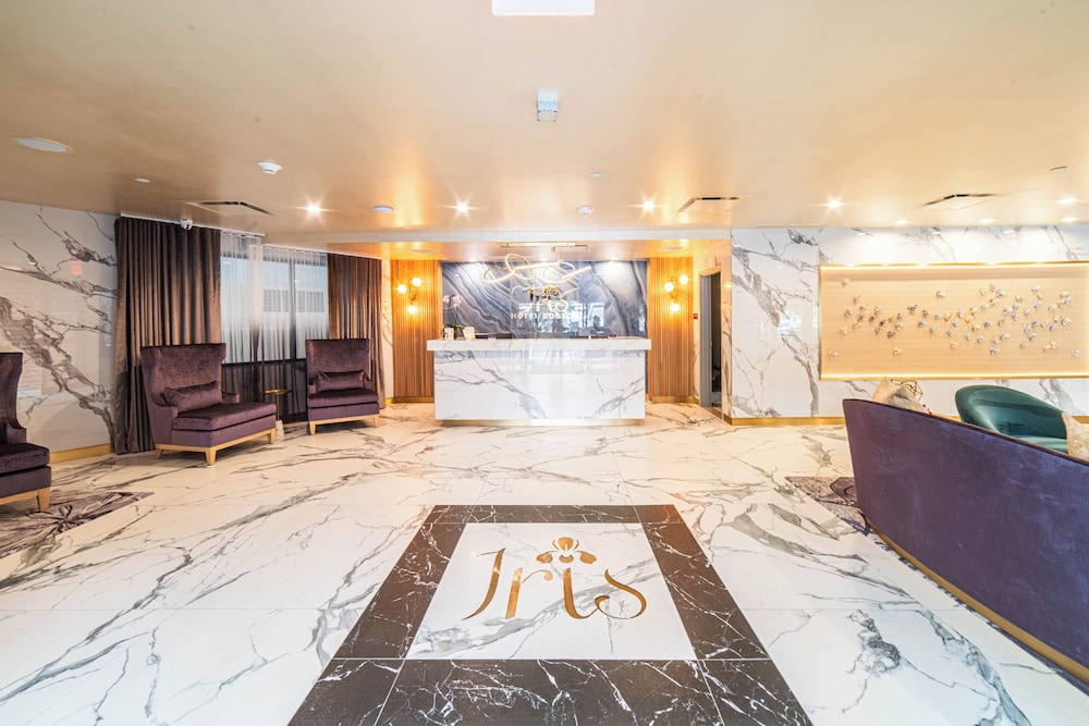 Iris Hotel Boston 6/48