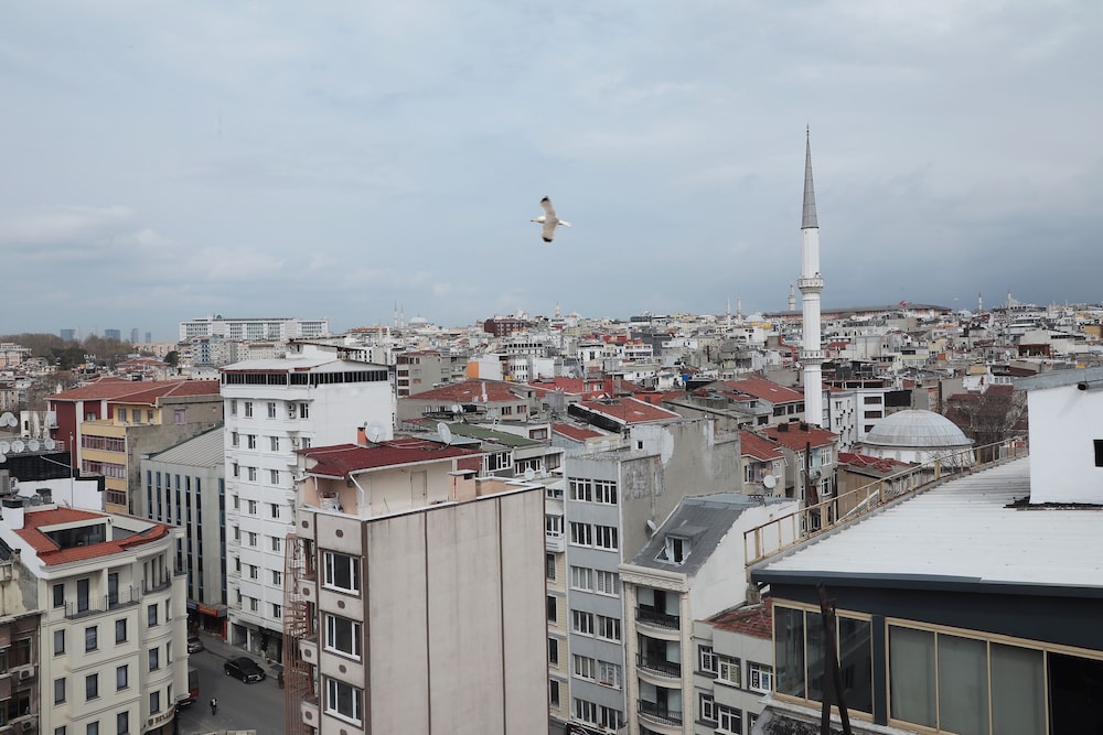 Avrasya Port Hotel 3/40