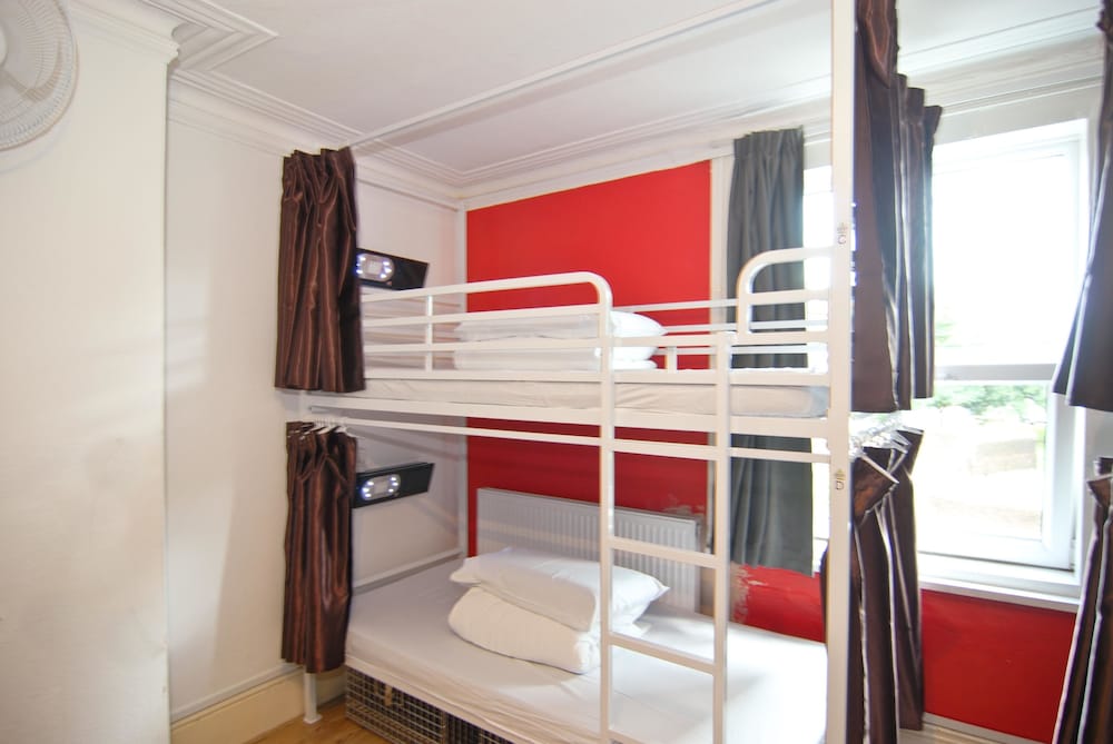 Book a Bed Hostels (ex. Venture Hostel) 29/64