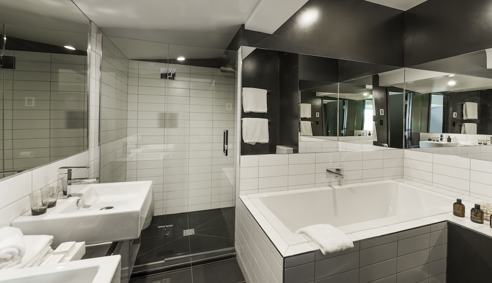 Hotel Montreal 64/67