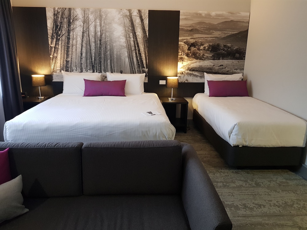 Mercure Tamworth 13/55