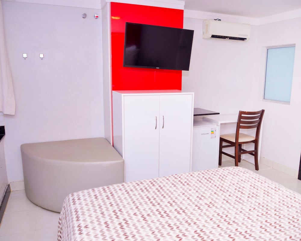HOTEL SEMPRE EXECUTIVE 47/67