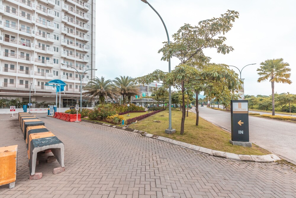 OYO 1948 Apartement Sentul Tower 16/19