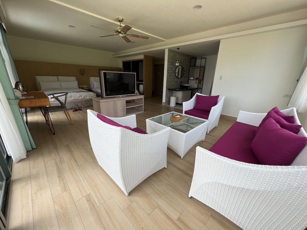 Sea Passion Hotel 48/76