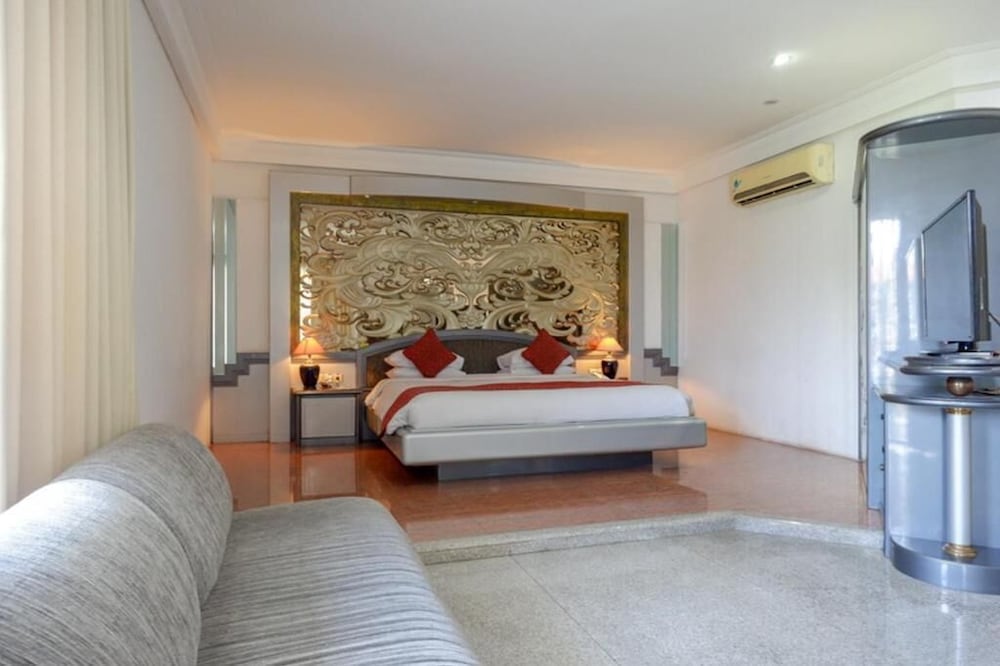 Hotel New Puri Garden Bandara Semarang 10/44