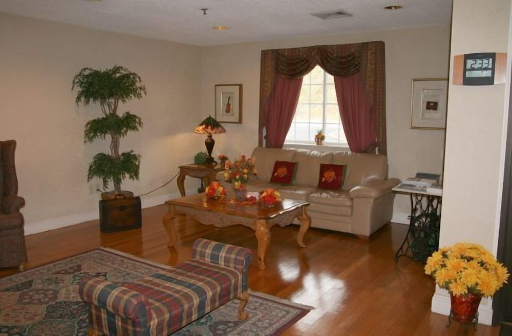 Baymont by Wyndham Mount Vernon Renfro Valley 23/40