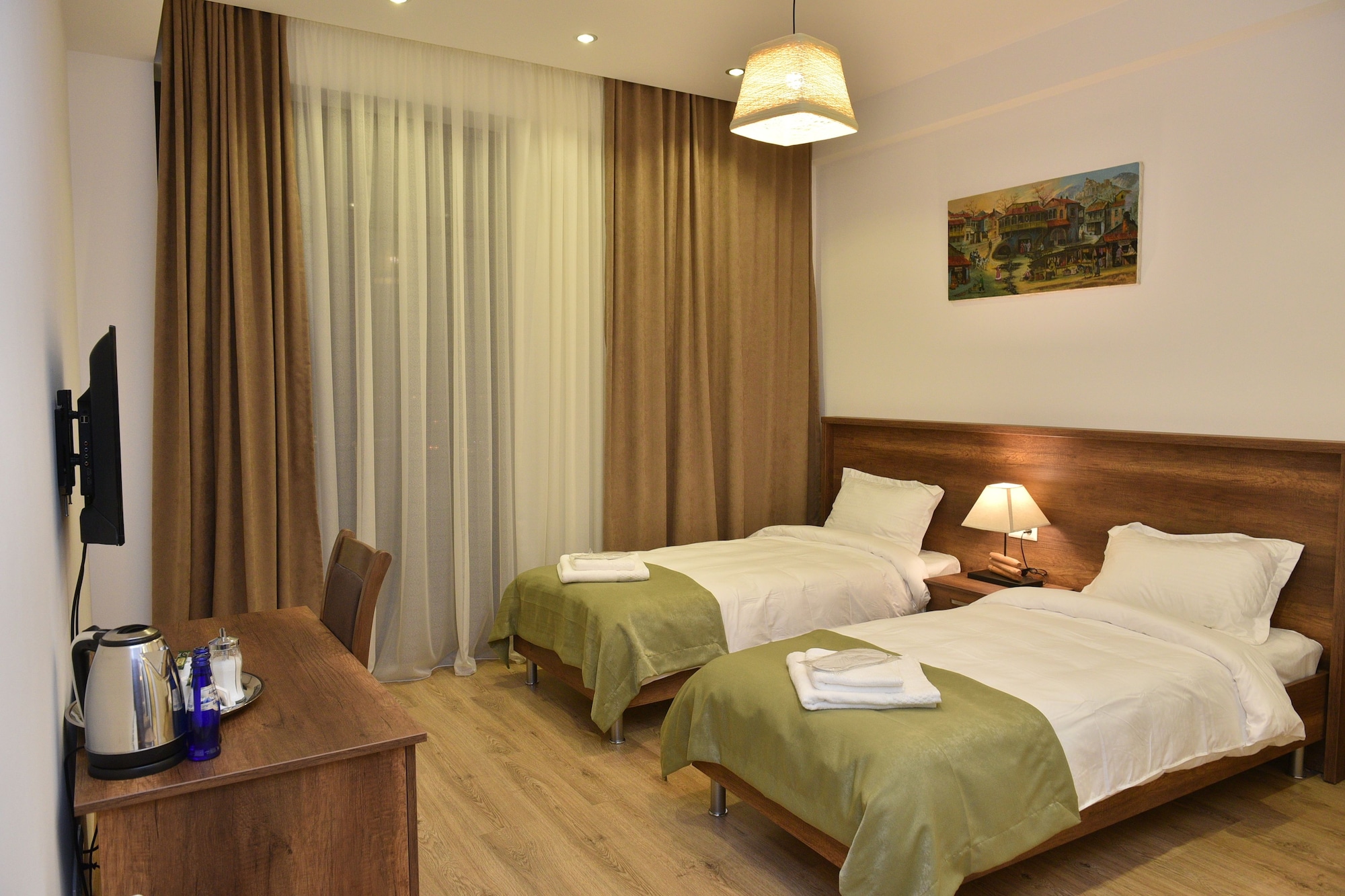 STANDARD, TWIN BEDS, MOUNTAIN VIEW