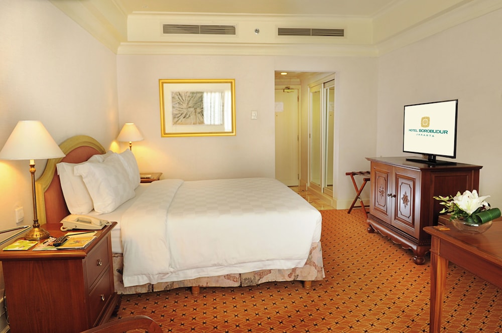 Hotel Borobudur Jakarta 10/50