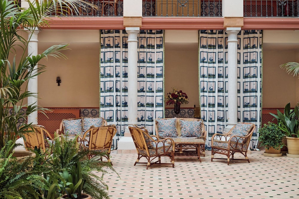 Cristine Bedfor Sevilla Boutique Hotel 6/63