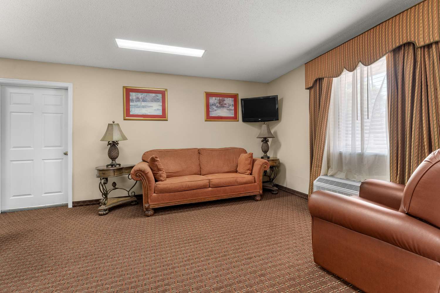 Americas Best Value Inn Montezuma 12/24