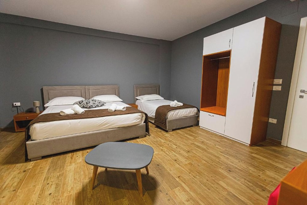 Olivar Hotel Tirana 26/60