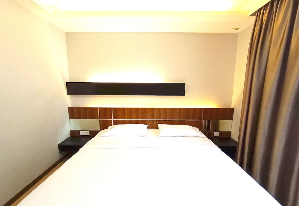Hotel O Hi Inn 29/45
