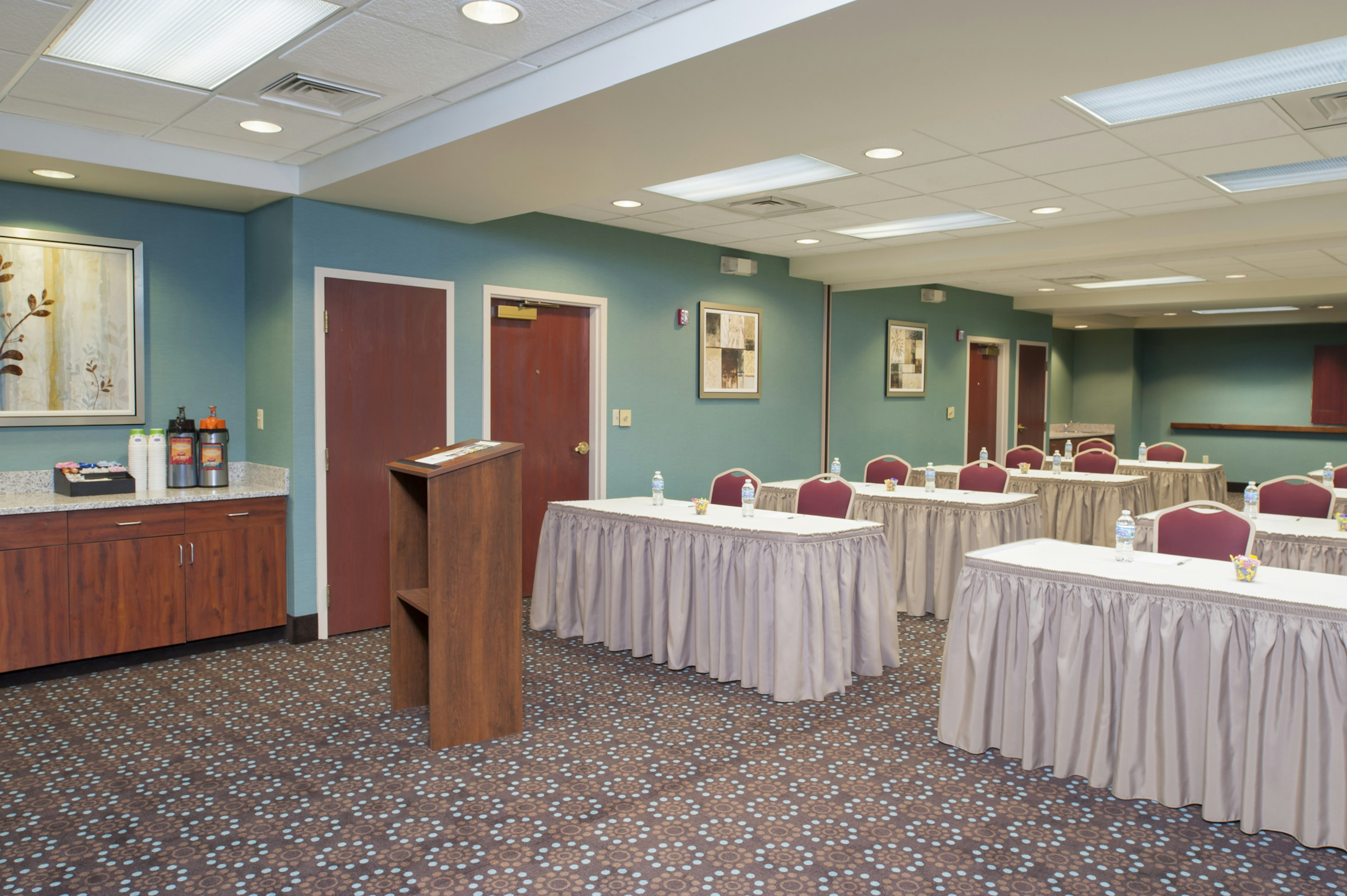 Hampton Inn & Suites Kokomo 36/39