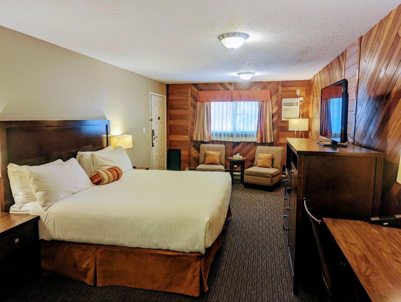 Alpine Inn & Suites 15/50