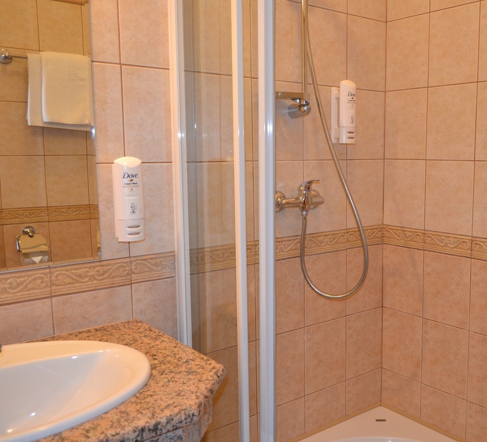 APARTHOTEL BASZTOWA 13/60