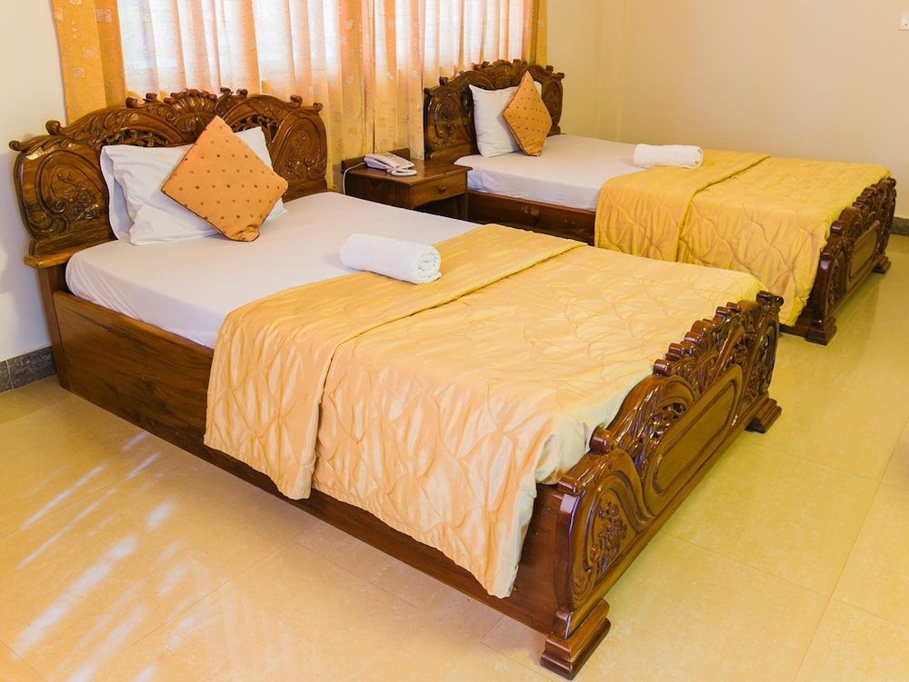 Asia Hotel Battambang 25/45
