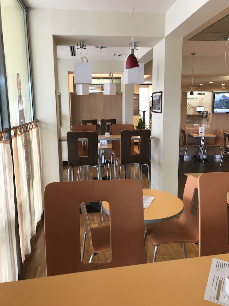 Ibis Como 55/64