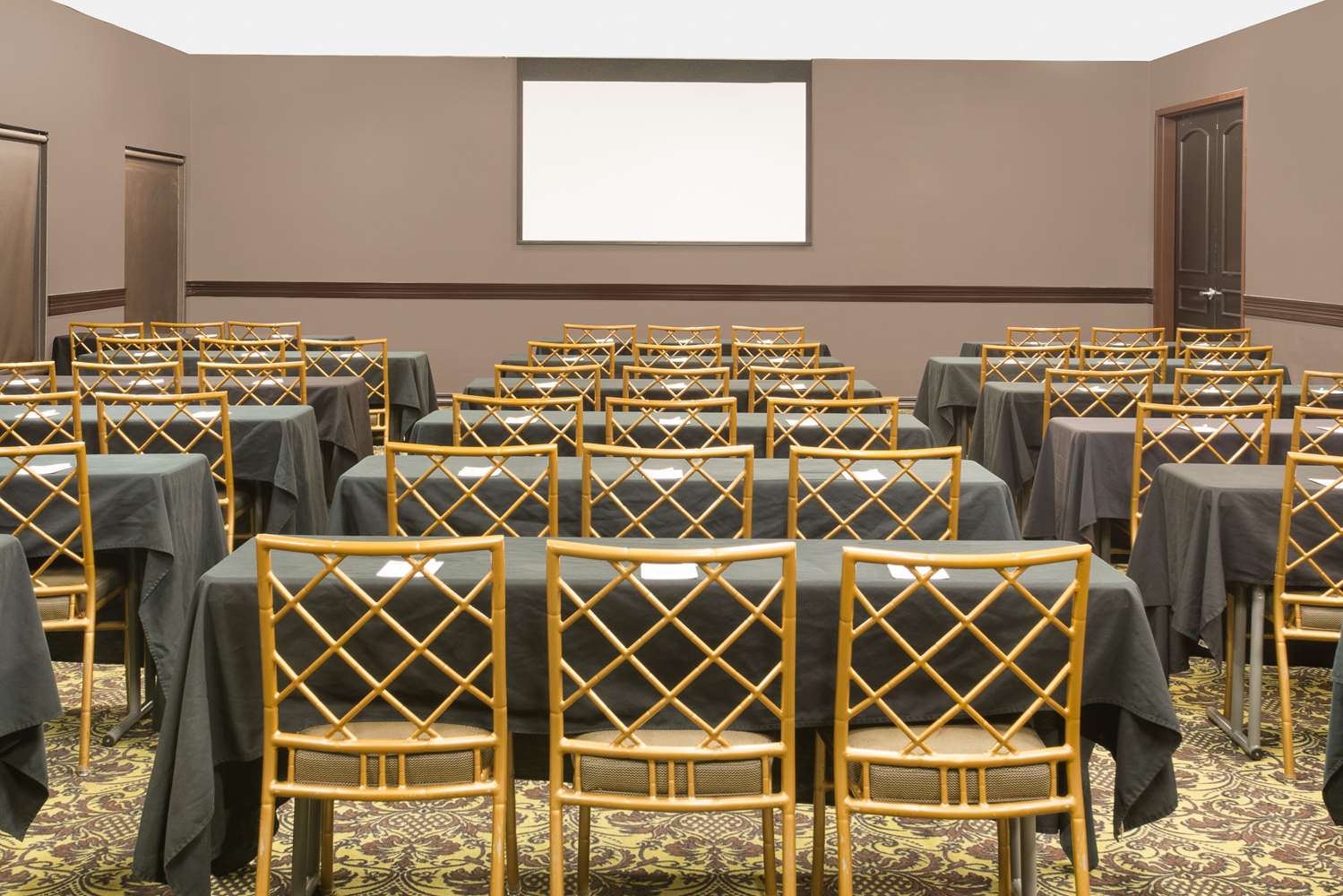 Hawthorn Suites by Wyndham Lubbock 77/92