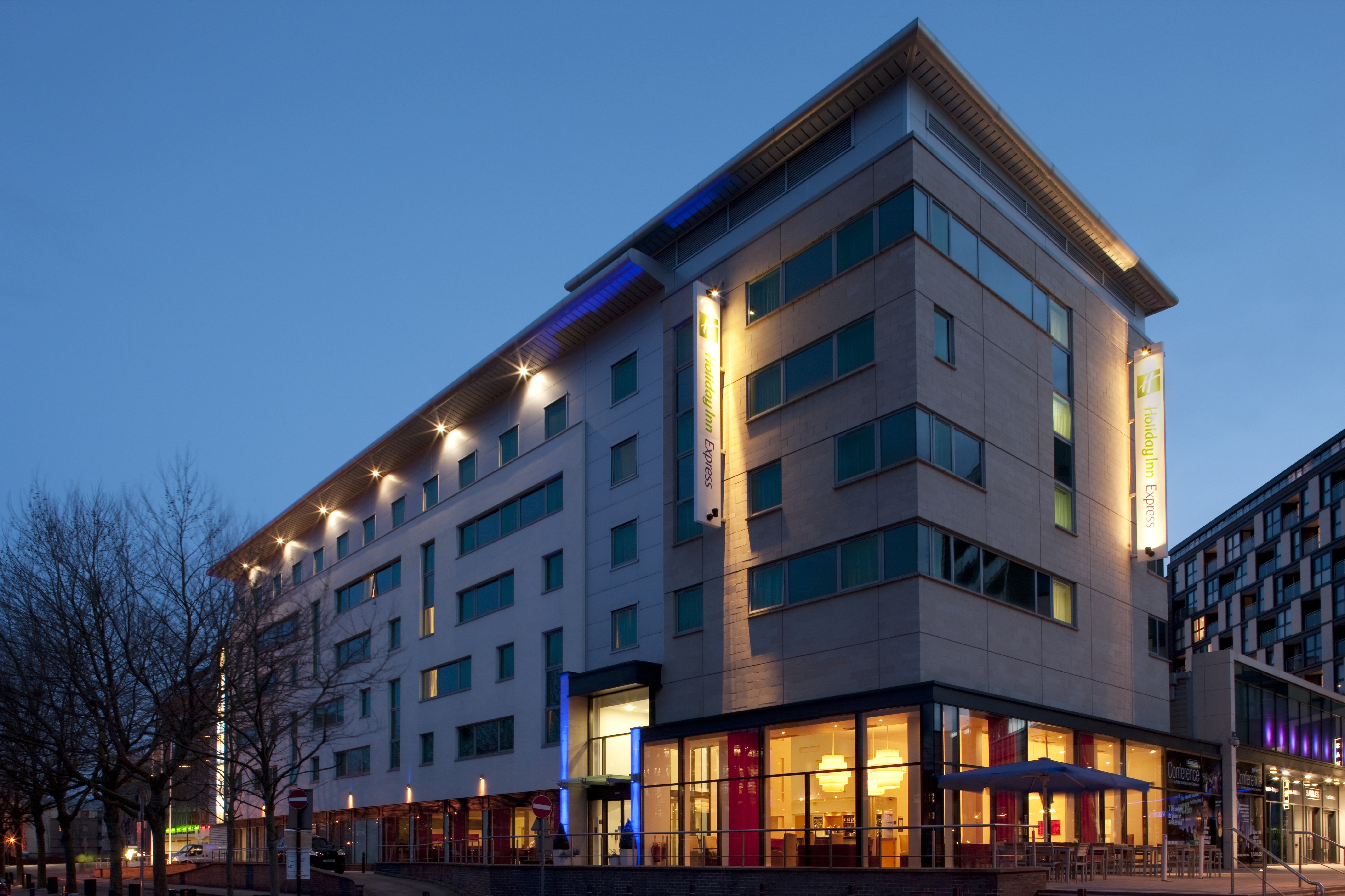 Holiday Inn Express Leeds City Centre Armouries 2/60