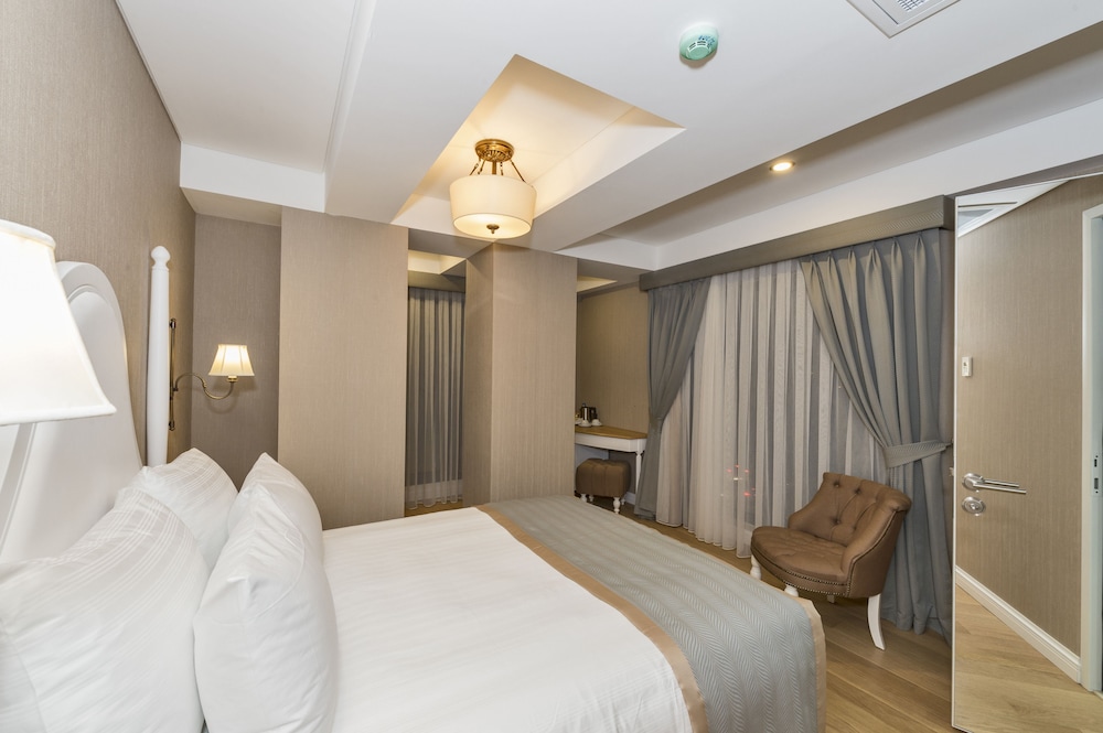 STANDARD, SINGLE, DOUBLE BED