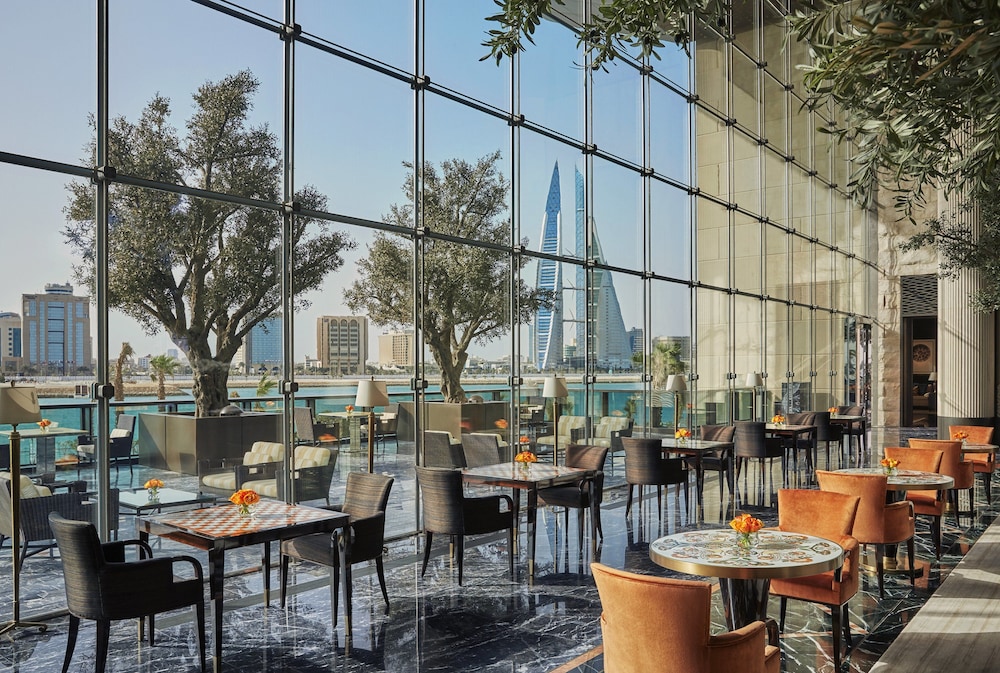 Four Seasons Hotel Bahrain Bay 34/53