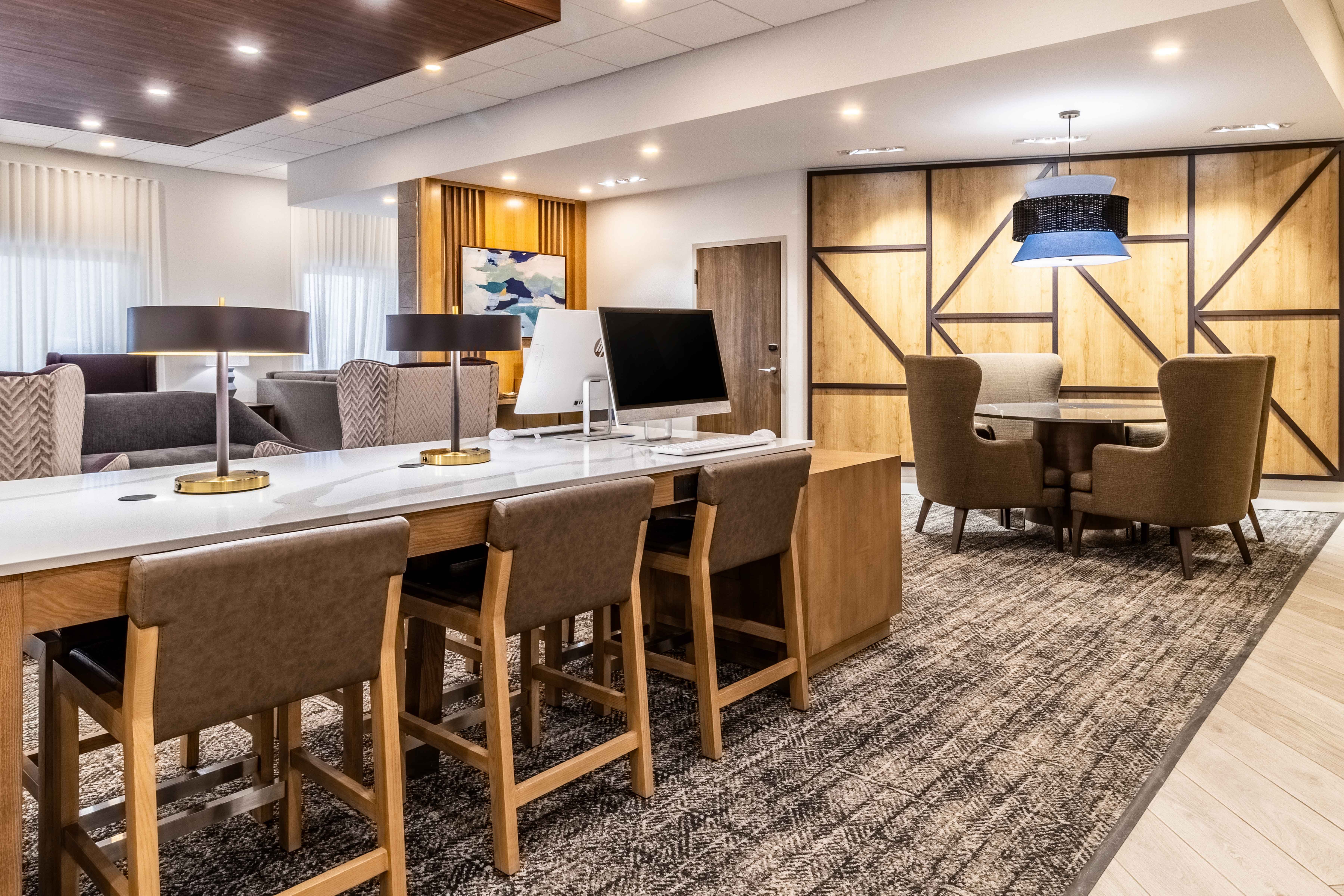 Holiday Inn Express And Suites Halifax - Dartmouth 56/71