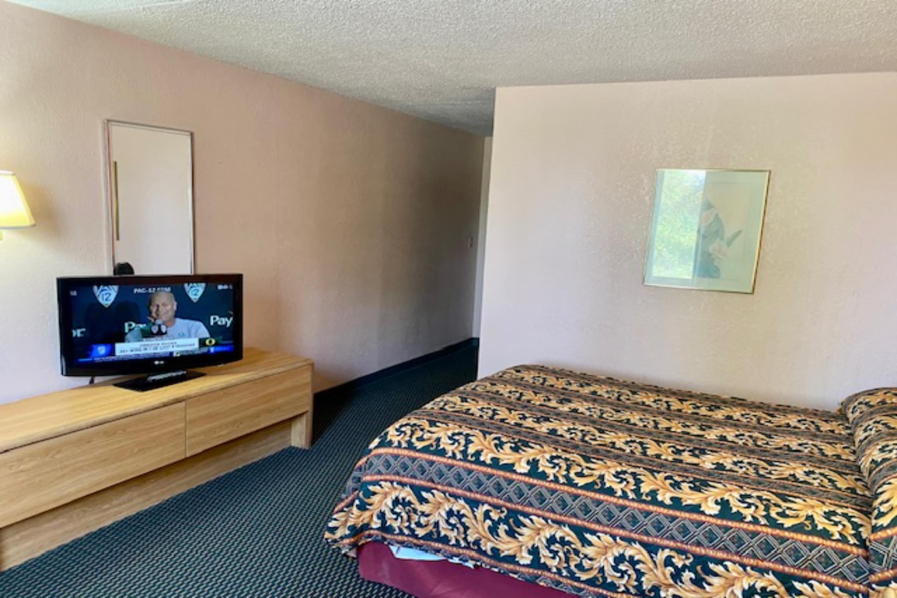 Red Carpet Inn & Suites Lima 53/64