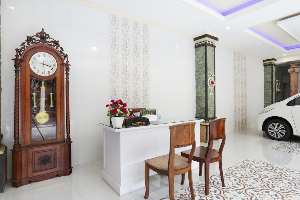 OYO 4003 Ceria Guesthouse Seminyak 7/39