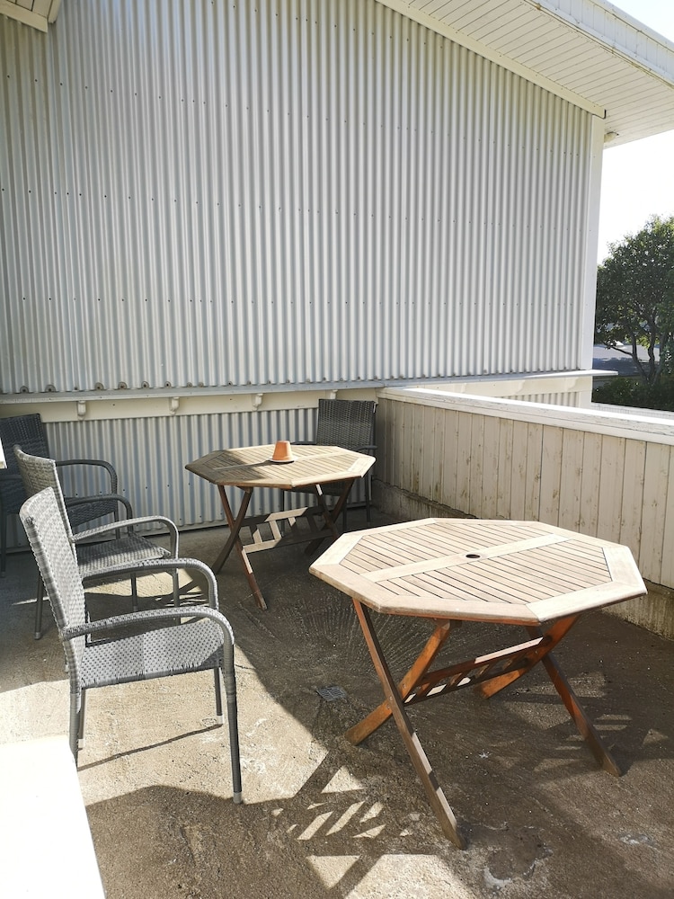 Puffin Hotel Vik 32/33