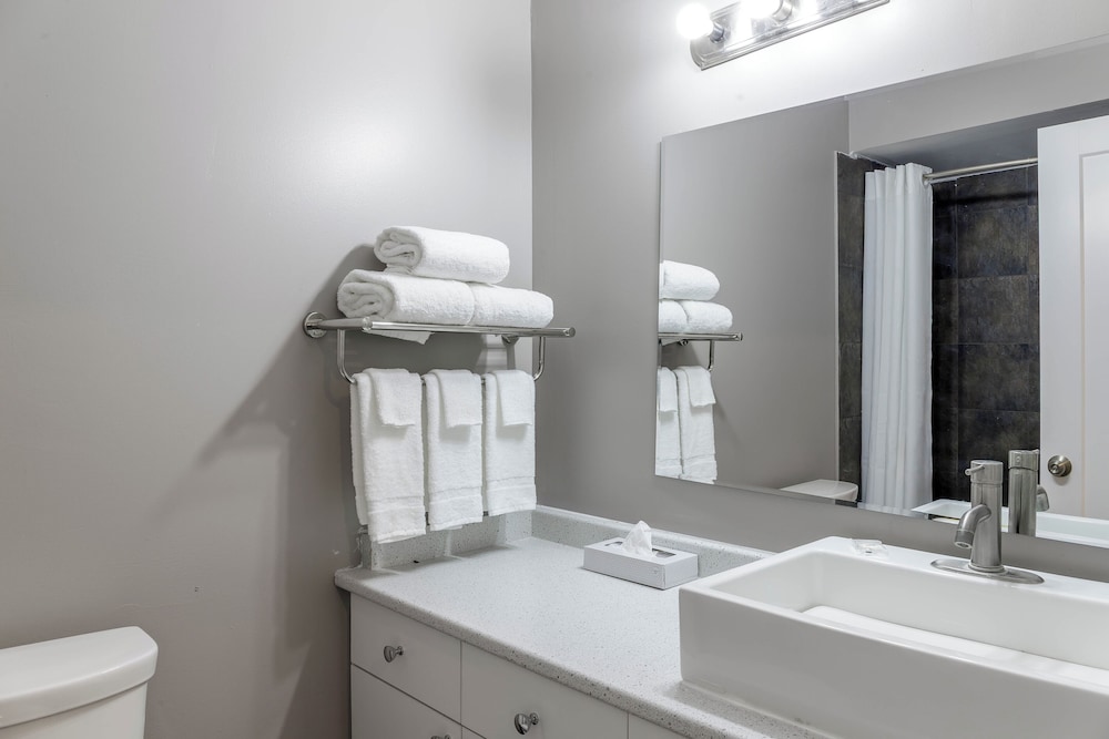 Motel6 Merritt, BC 48/49